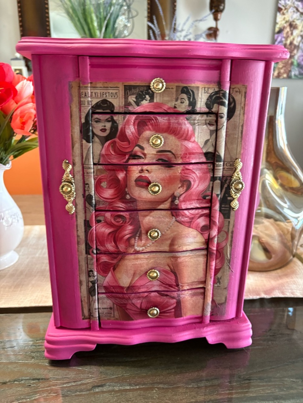 Jewelry box